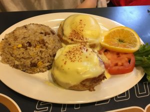 ブーツアンドキモズのチャーハン